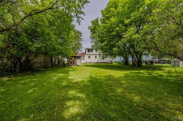 321 Brookfield Road, Salina, NY 13211