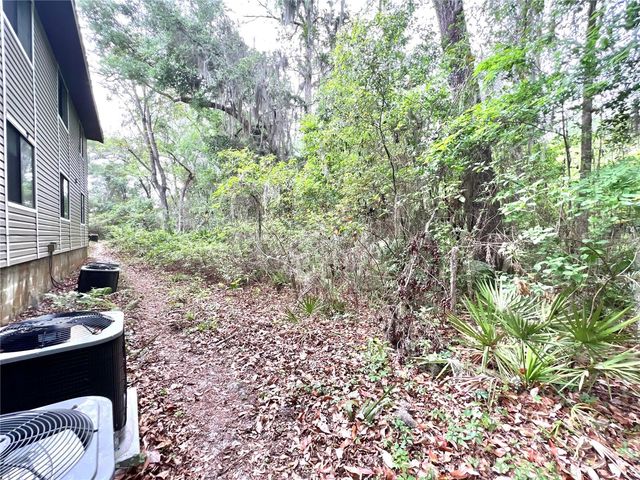 81 SE 16TH AVENUE D101, Gainesville, FL 32601