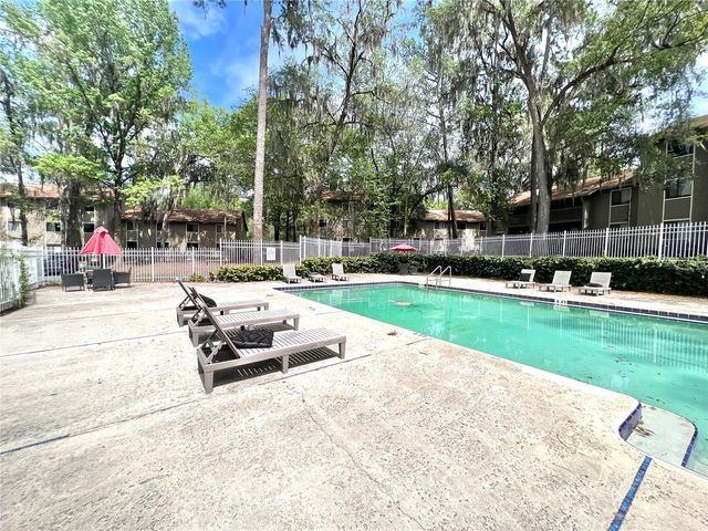 81 SE 16TH AVENUE D101, Gainesville, FL 32601