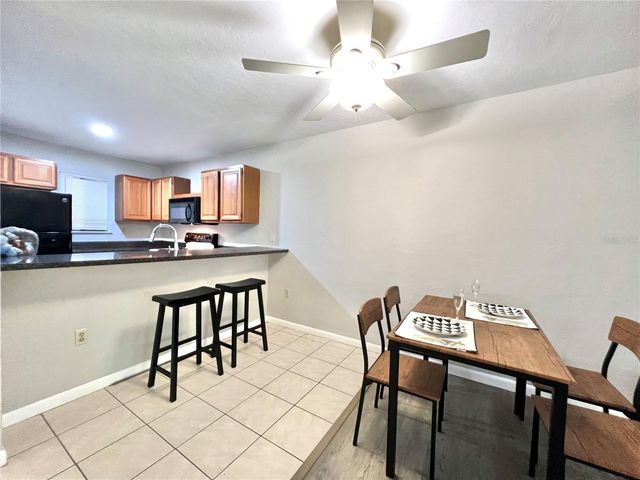 81 SE 16TH AVENUE D101, Gainesville, FL 32601