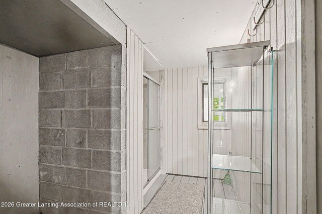 2600 Darien Drive, Lansing, MI 48912