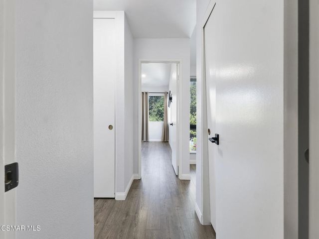 833 Shadow Lake Drive, Thousand Oaks, CA 91360