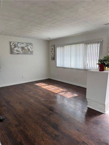 3416 Victoria DR, Virginia Beach, VA 23452