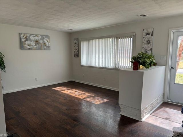 3416 Victoria DR, Virginia Beach, VA 23452