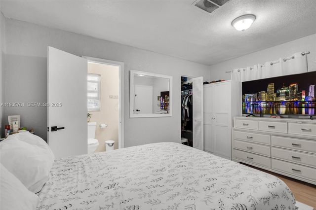 6841 NW 7th Ct, Margate, FL 33063