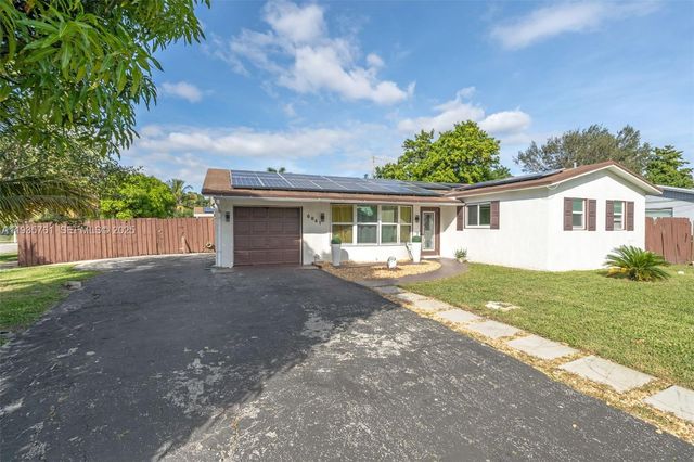 6841 NW 7th Ct, Margate, FL 33063