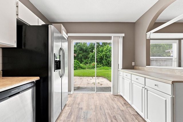 1717 MOSAIC FOREST DRIVE, Seffner, FL 33584