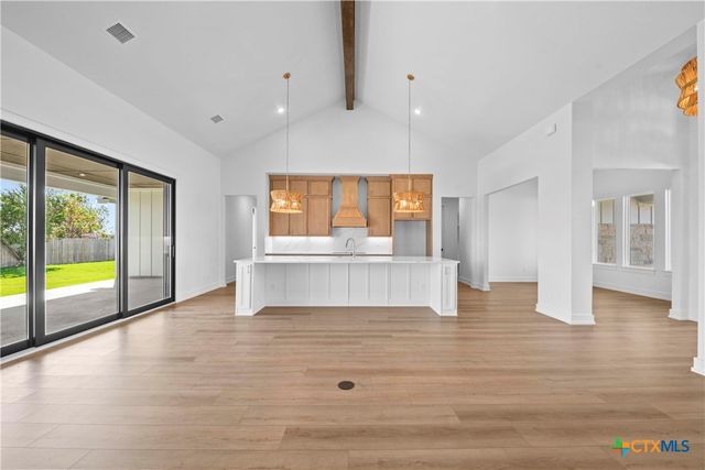 6793 Kings Mill Drive, Salado, TX 76571