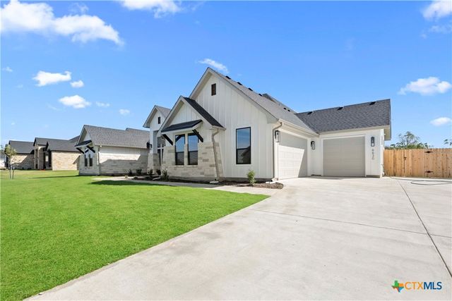 6793 Kings Mill Drive, Salado, TX 76571