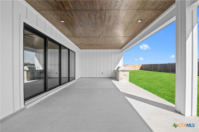 6793 Kings Mill Drive, Salado, TX 76571