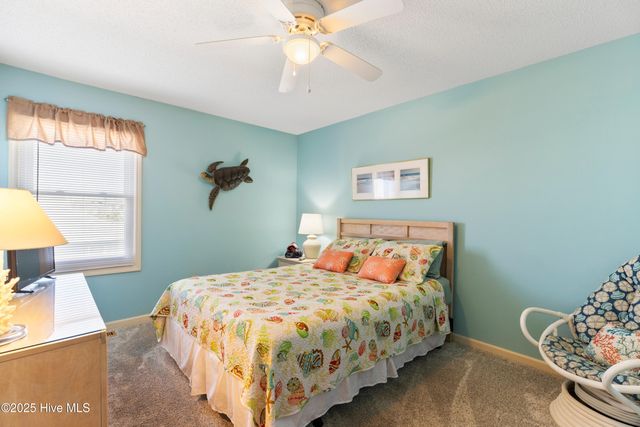 1008 Canal Drive Apt 2a, Carolina Beach, NC 28428