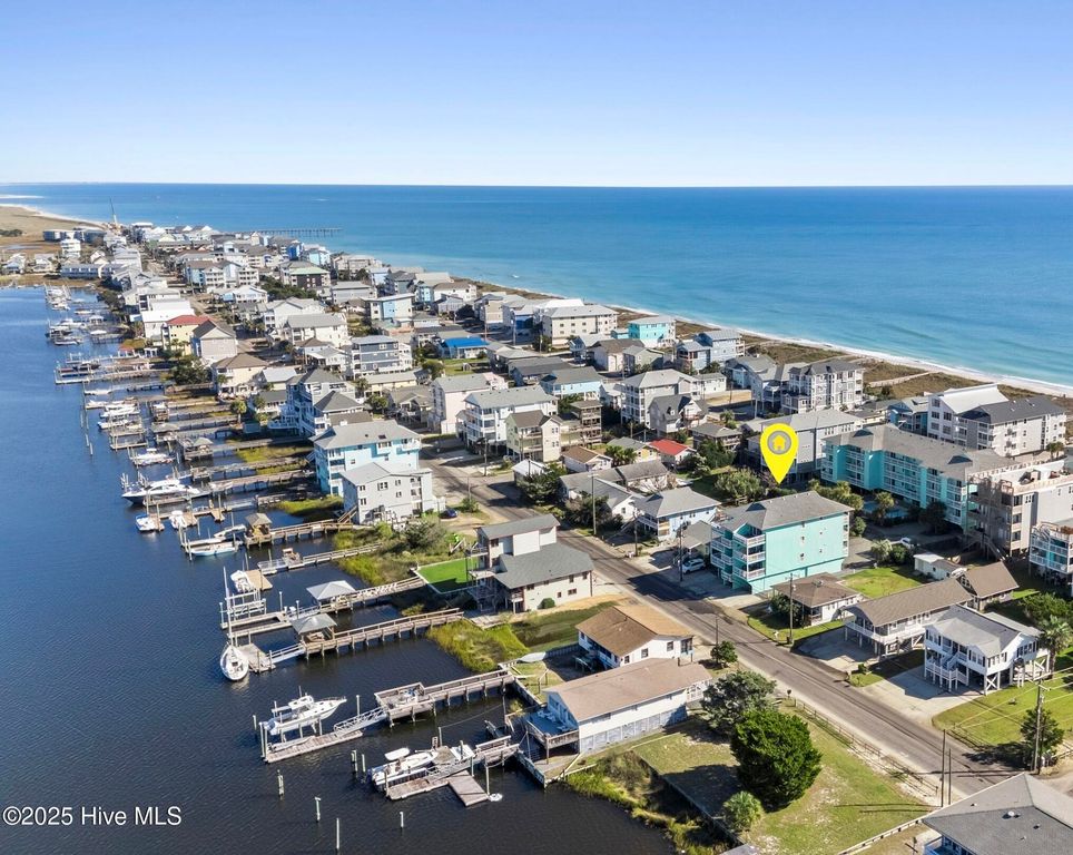 Image 34 of property listing at 1008 Canal Drive Apt 2a, Carolina Beach, NC 28428