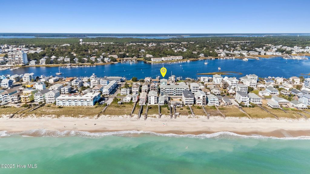 Image 36 of property listing at 1008 Canal Drive Apt 2a, Carolina Beach, NC 28428