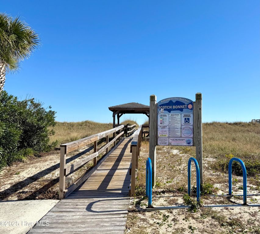 Image 40 of property listing at 1008 Canal Drive Apt 2a, Carolina Beach, NC 28428