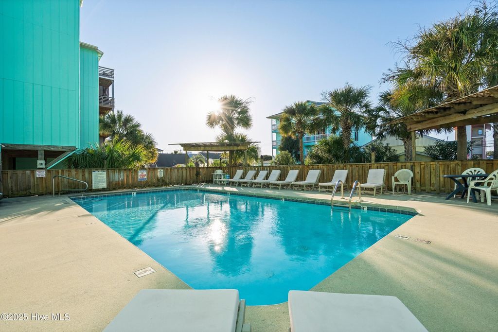 Image 5 of property listing at 1008 Canal Drive Apt 2a, Carolina Beach, NC 28428
