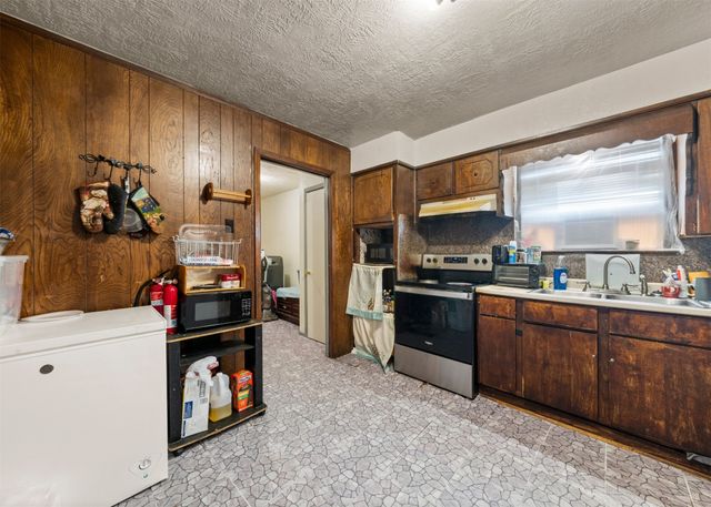 520 Quaid Street, Marlin, TX 76661