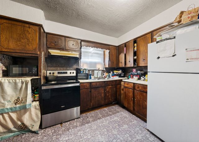 520 Quaid Street, Marlin, TX 76661