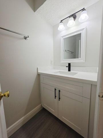 4339 Willow Pond Road D, West Palm Beach, FL 33417