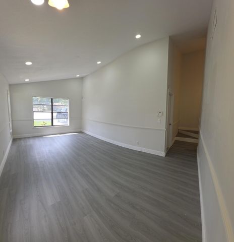 4339 Willow Pond Road D, West Palm Beach, FL 33417