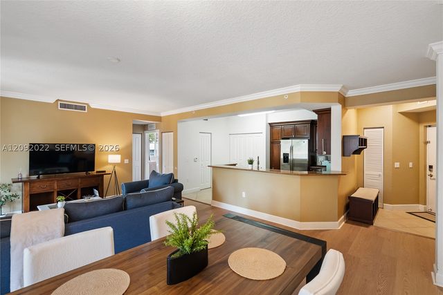 2 Renaissance Way 305, Boynton Beach, FL 33426
