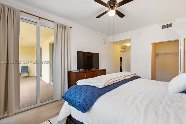 2 Renaissance Way 305, Boynton Beach, FL 33426