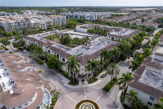 2 Renaissance Way 305, Boynton Beach, FL 33426