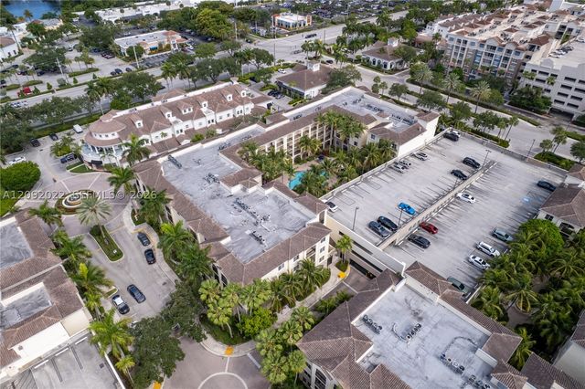 2 Renaissance Way 305, Boynton Beach, FL 33426