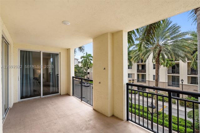 2 Renaissance Way 305, Boynton Beach, FL 33426