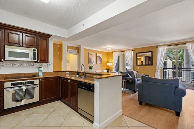 2 Renaissance Way 305, Boynton Beach, FL 33426