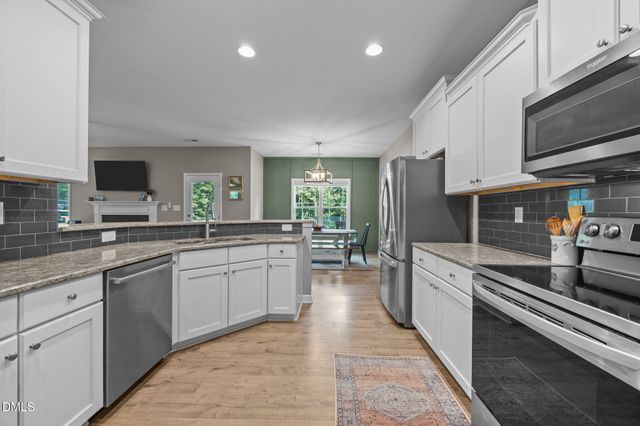 124 Shagbark Lane, Zebulon, NC 27597