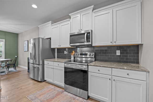 124 Shagbark Lane, Zebulon, NC 27597