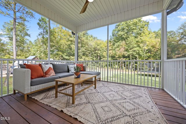 124 Shagbark Lane, Zebulon, NC 27597