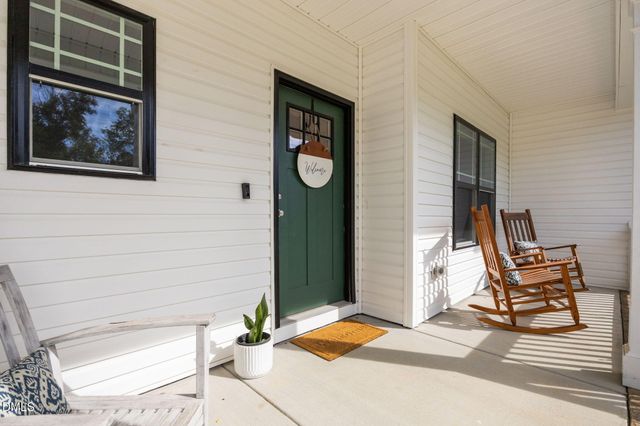 124 Shagbark Lane, Zebulon, NC 27597