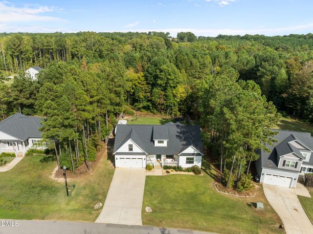 124 Shagbark Lane, Zebulon, NC 27597