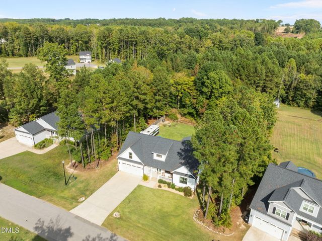124 Shagbark Lane, Zebulon, NC 27597