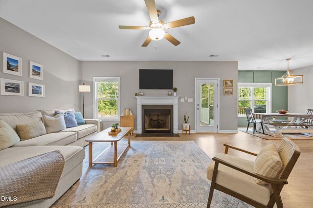 124 Shagbark Lane, Zebulon, NC 27597