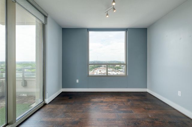 300 Bowie ST 1305, Austin, TX 78703