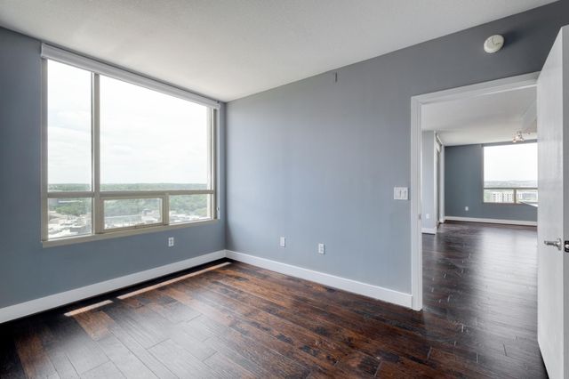 300 Bowie ST 1305, Austin, TX 78703
