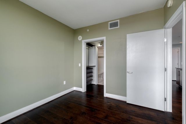 300 Bowie ST 1305, Austin, TX 78703