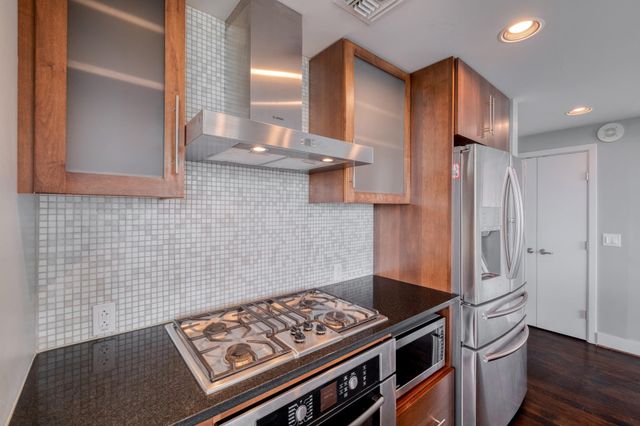 300 Bowie ST 1305, Austin, TX 78703