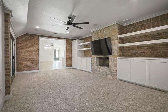 1305 Dover Lane, Wolfforth, TX 79382