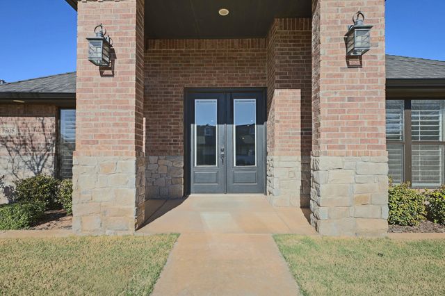 1305 Dover Lane, Wolfforth, TX 79382