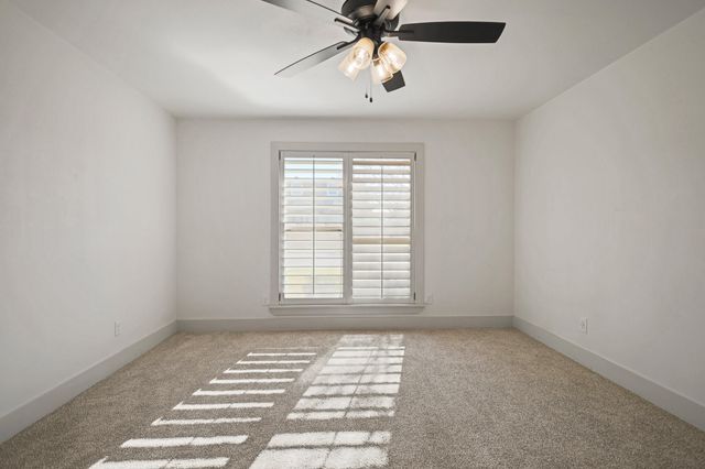 1305 Dover Lane, Wolfforth, TX 79382
