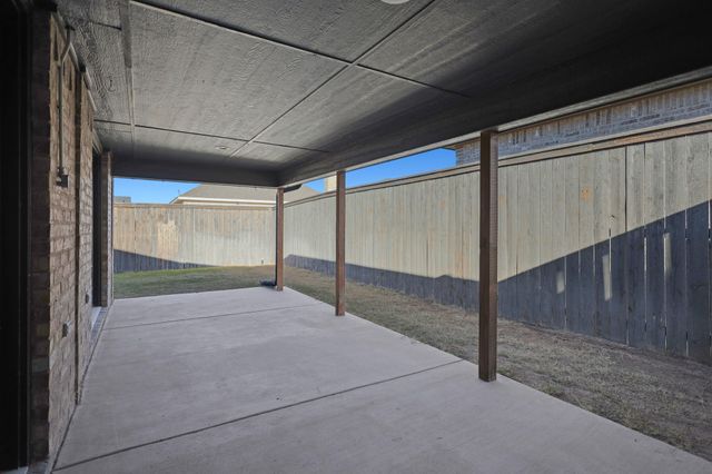 1305 Dover Lane, Wolfforth, TX 79382