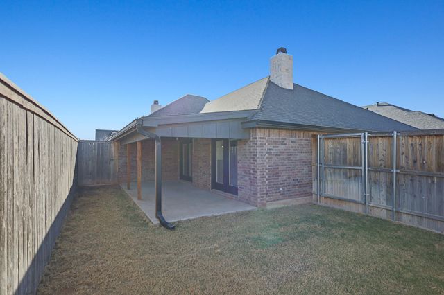 1305 Dover Lane, Wolfforth, TX 79382
