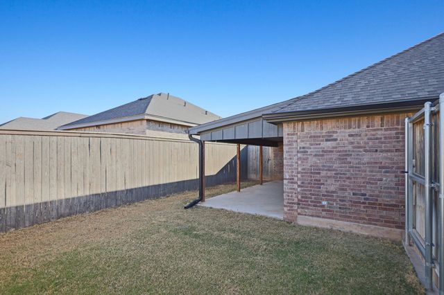 1305 Dover Lane, Wolfforth, TX 79382