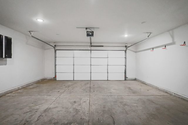 1305 Dover Lane, Wolfforth, TX 79382