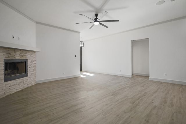 1305 Dover Lane, Wolfforth, TX 79382