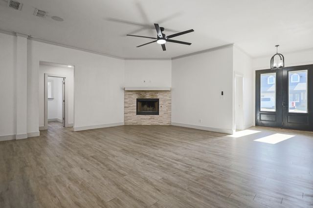 1305 Dover Lane, Wolfforth, TX 79382