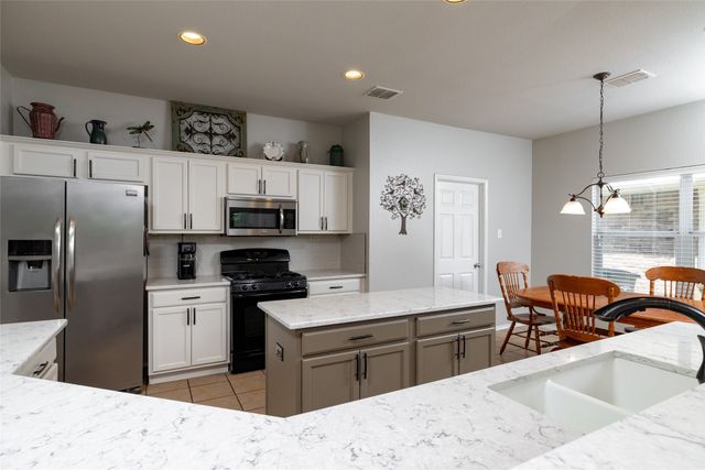 3957 Ringdove Way, Fort Worth, TX 76262